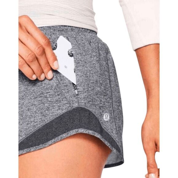 LULULEMON ATHLETICA Hotty Hot Short II 'Long 4" Size 10 Tall - Picture 2 of 5